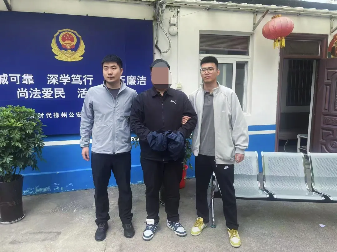 三角洲行动物资外挂